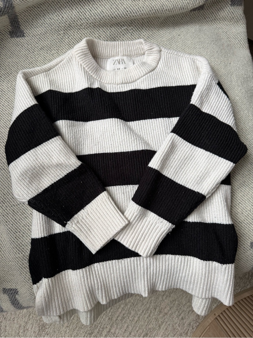 ZARA Black and White Bold Striped Crewneck Sweater
